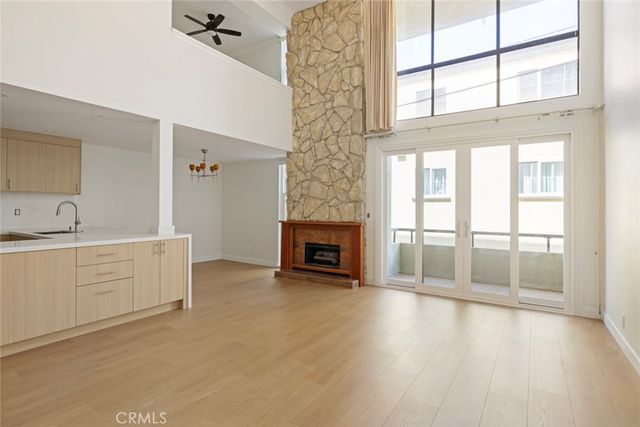 1007 S. Catalina Avenue 106, Redondo Beach, CA 90277