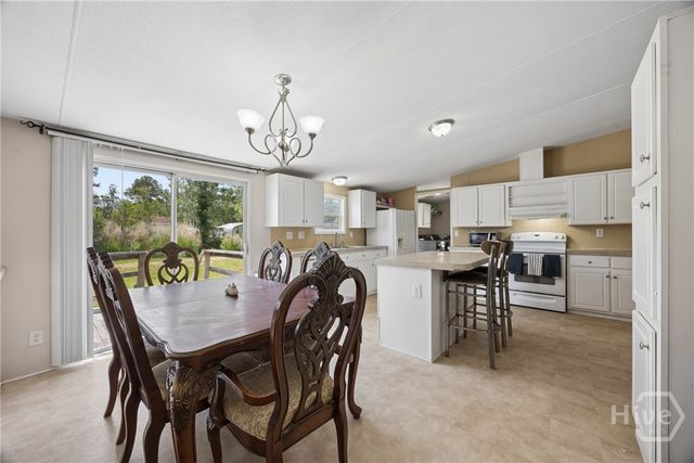 196 Tupelo Loop NE, Ludowici, GA 31316