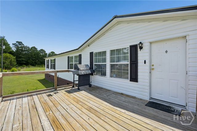 196 Tupelo Loop NE, Ludowici, GA 31316