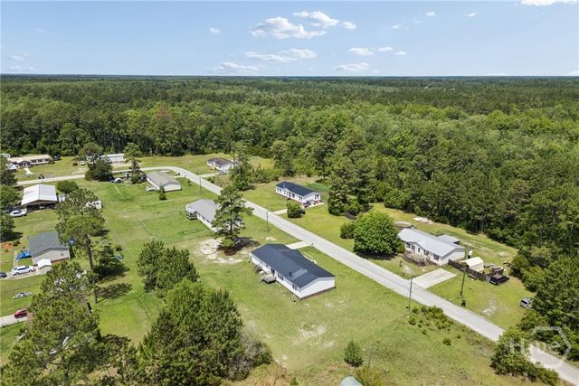 196 Tupelo Loop NE, Ludowici, GA 31316