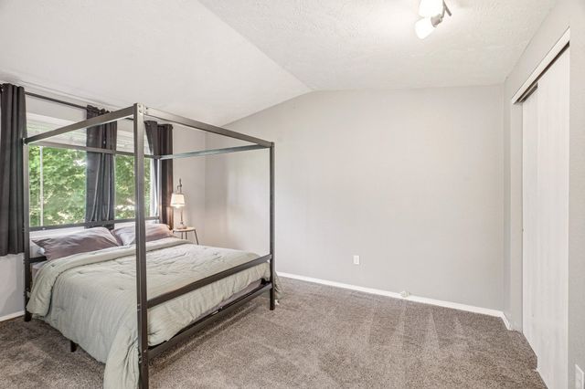 509 E E Shiloh Hills Dr Dr, Spokane, WA 99208