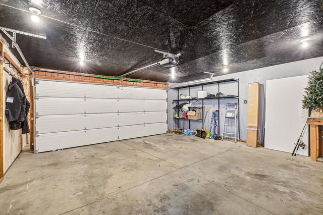 509 E E Shiloh Hills Dr Dr, Spokane, WA 99208