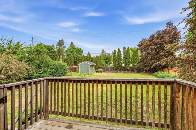 509 E E Shiloh Hills Dr Dr, Spokane, WA 99208