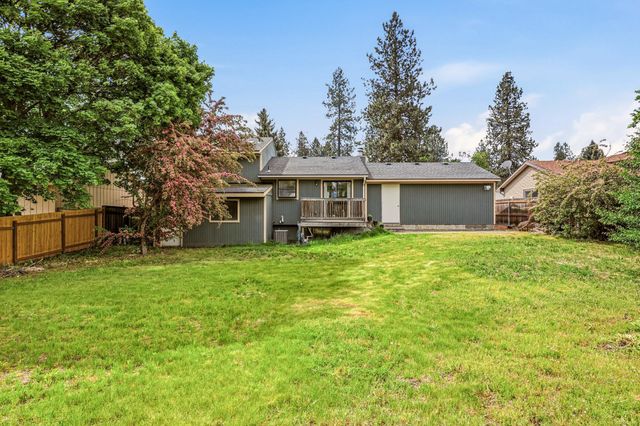 509 E E Shiloh Hills Dr Dr, Spokane, WA 99208