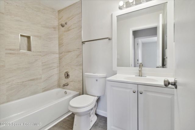 1713 Manor Drive NE, Palm Bay, FL 32905