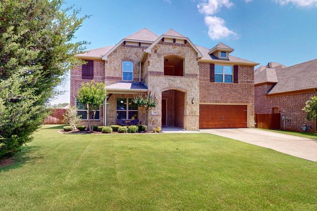 400 Clear Creek Drive, Mansfield, TX 76063
