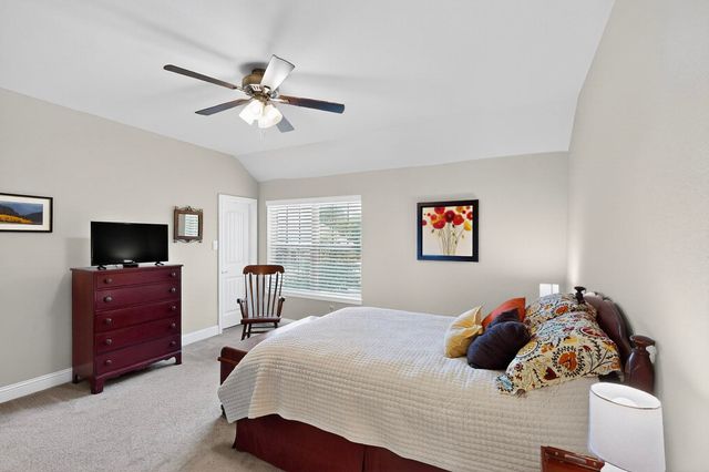 400 Clear Creek Drive, Mansfield, TX 76063