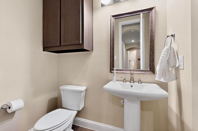 400 Clear Creek Drive, Mansfield, TX 76063