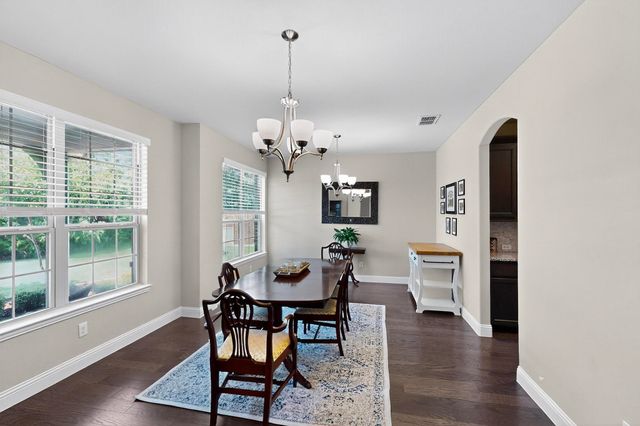 400 Clear Creek Drive, Mansfield, TX 76063