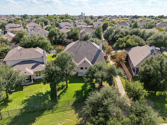 1726 Westmeadow TRL, Round Rock, TX 78665