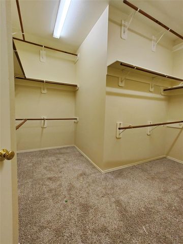 7127 Bristol Ridge Drive, Houston, TX 77095
