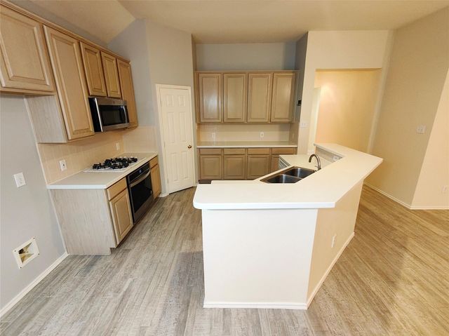 7127 Bristol Ridge Drive, Houston, TX 77095