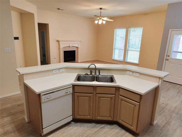 7127 Bristol Ridge Drive, Houston, TX 77095