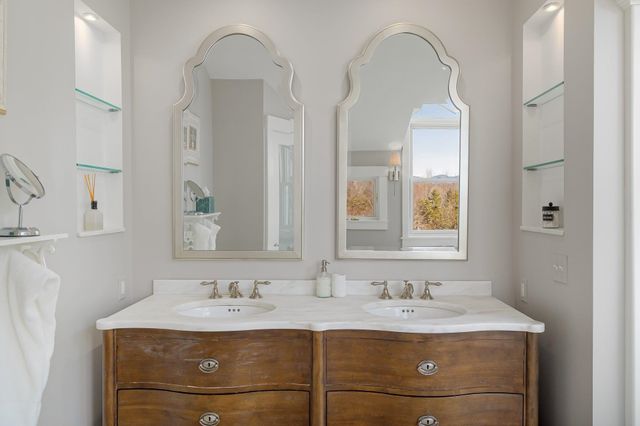 615 Bryan Road, Stowe, VT 05672