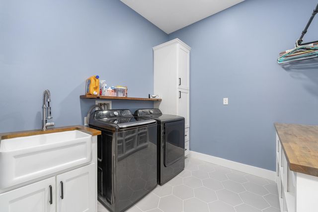 1029 E 120th Ave N, Belle Plaine, KS 67013