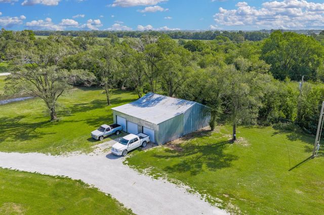 1029 E 120th Ave N, Belle Plaine, KS 67013