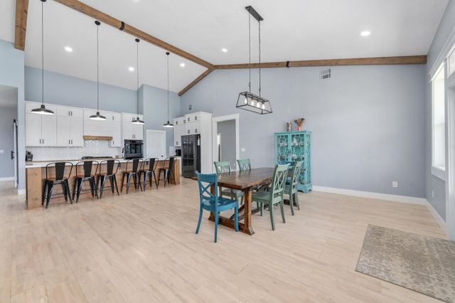1029 E 120th Ave N, Belle Plaine, KS 67013