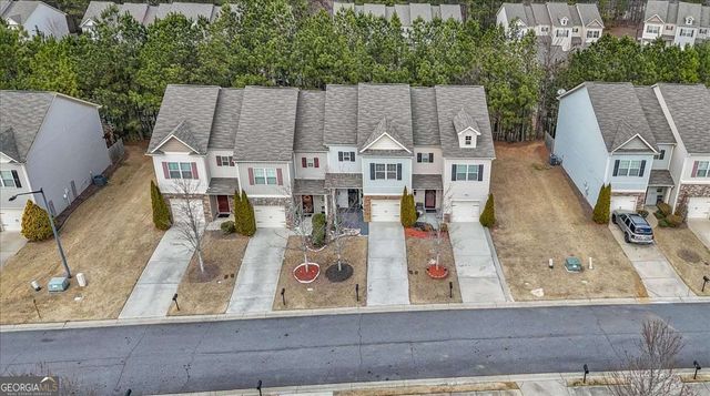 561 Oakside Place, Acworth, GA 30102