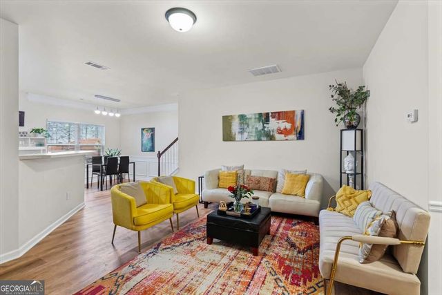 561 Oakside Place, Acworth, GA 30102