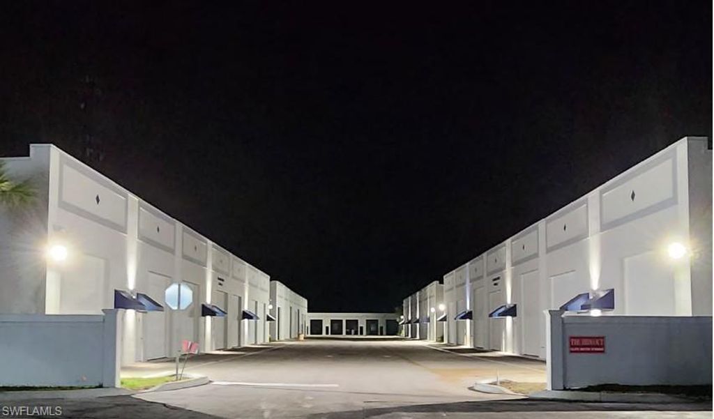 185 Basik DR 8, NAPLES, FL 34114 — exterior
