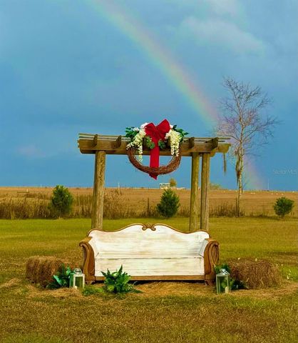 15300 LAKE IOLA ROAD, Dade City, FL 33523