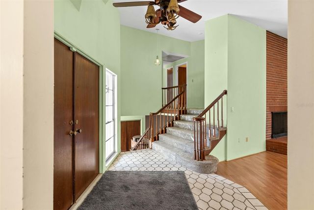 15300 LAKE IOLA ROAD, Dade City, FL 33523