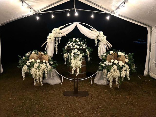 15300 LAKE IOLA ROAD, Dade City, FL 33523