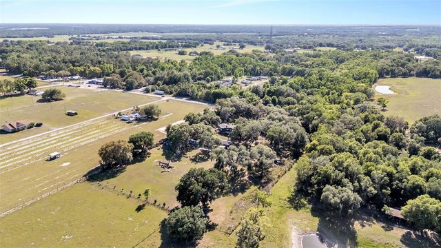 15300 LAKE IOLA ROAD, Dade City, FL 33523