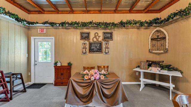 15300 LAKE IOLA ROAD, Dade City, FL 33523