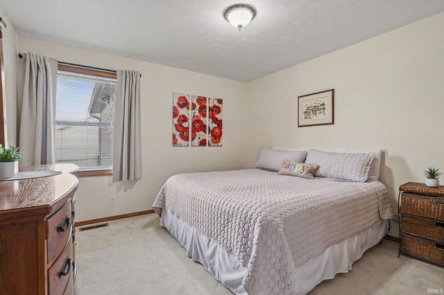 29455 County Road 2, Elkhart, IN 46514