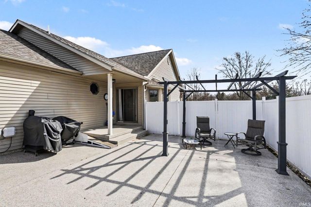 29455 County Road 2, Elkhart, IN 46514