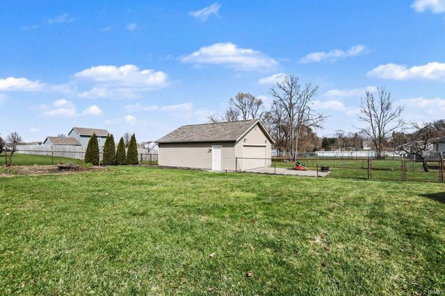 29455 County Road 2, Elkhart, IN 46514