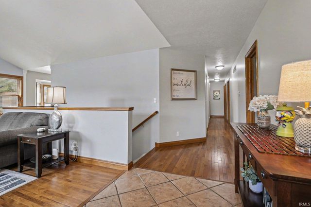 29455 County Road 2, Elkhart, IN 46514