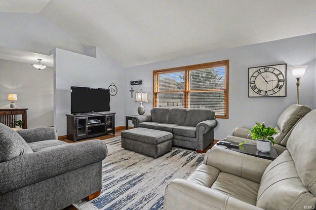 29455 County Road 2, Elkhart, IN 46514