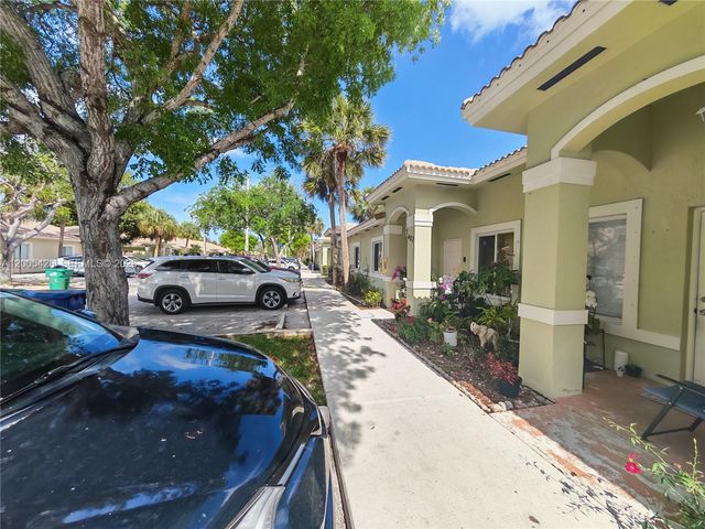 13264 Old Biscayne Dr 403, Homestead, FL 33033