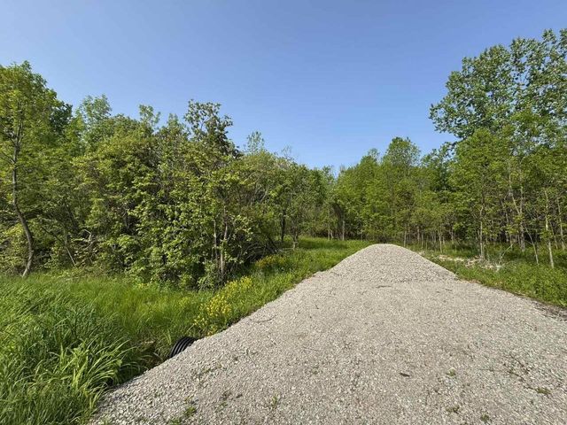SCHWARTZ ROAD, Pulaski, WI 54162