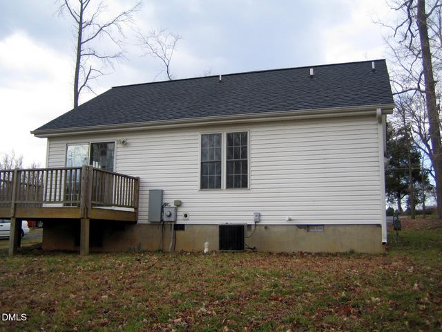 2864 Maple Avenue, Burlington, NC 27215