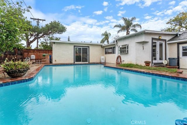 5847 Texhoma Ave, Encino, CA 91316