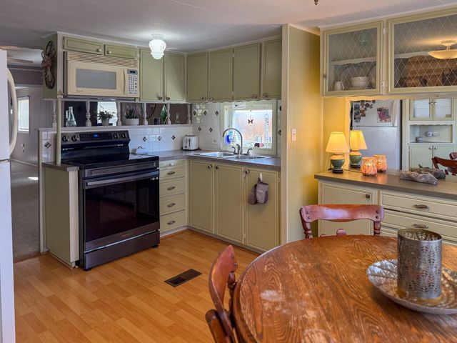862 Mayhew Tpke Lot 1, Bridgewater, NH 03222