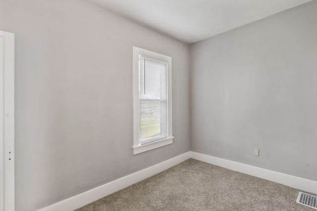 417 37th Street, Moline, IL 61265