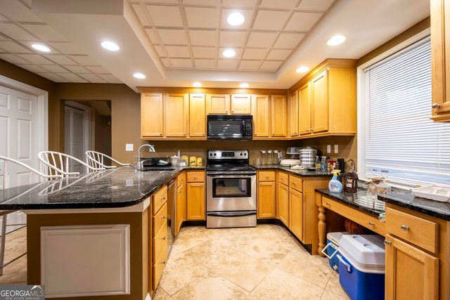 135 Acton Drive, Fayetteville, GA 30215