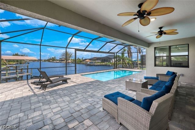 1613 NW 42nd PL, Cape Coral, FL 33993