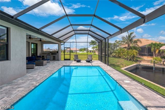 1613 NW 42nd PL, Cape Coral, FL 33993