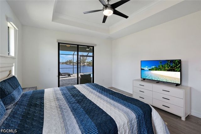 1613 NW 42nd PL, Cape Coral, FL 33993