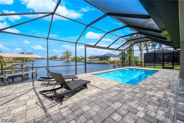 1613 NW 42nd PL, Cape Coral, FL 33993