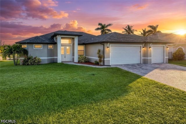 1613 NW 42nd PL, Cape Coral, FL 33993