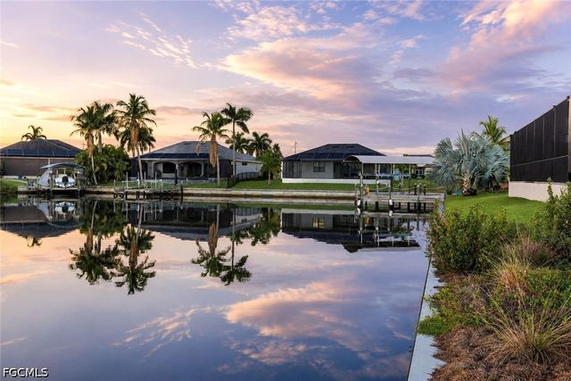 1613 NW 42nd PL, Cape Coral, FL 33993