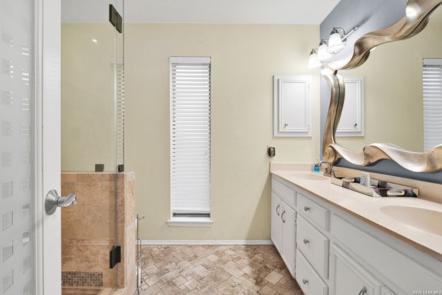 3511 HUNTERS CIR, San Antonio, TX 78230