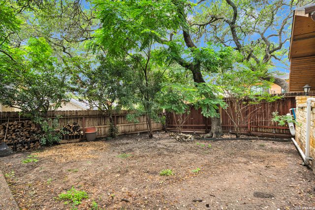 3511 HUNTERS CIR, San Antonio, TX 78230