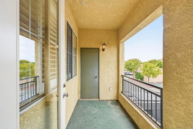 3855 Elijah Ct 721, San Diego, CA 92130